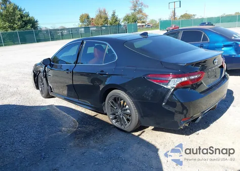 2023 Toyota Camry Xse V6 z USA, uszkodzony, nr VIN 4T1KZ1AK4PU084469